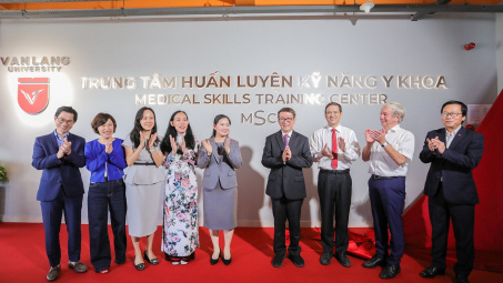 Trường Đại học Văn Lang khánh thành Trung tâm Huấn luyện Kỹ năng Y khoa triệu USD