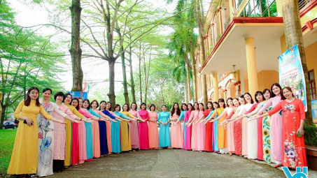 Trường Đại học Công nghiệp Việt - Hung: Gặp mặt Kỷ niệm 94 năm ngày Phụ nữ Việt Nam 20/10