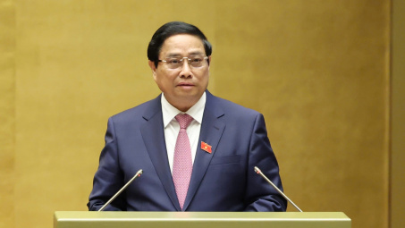 Phấn đấu tăng trưởng GDP năm 2024 đạt trên 7%