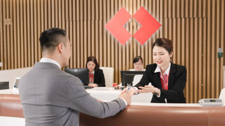 Ngân hàng Techcombank (TCB) công bố lợi nhuận quý 3 đạt 22.800 tỷ đồng