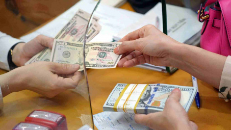 Chứng khoán Maybank: NHNN “thận trọng” hút tiền, vẫn đang có định hướng nới lỏng