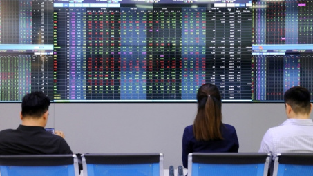 Chứng khoán VNDirect: Lực cầu bắt đáy có thể xuất hiện quanh vùng 1.240-1.245 điểm