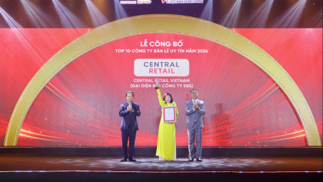 Central Retail Việt Nam lần thứ 4 liên tiếp được vinh danh quán quân Top 10 Công ty uy tín ngành Bán lẻ