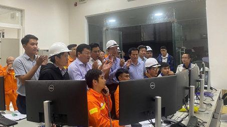 Đóng điện Trạm biến áp 220kV Khu kinh tế Nghi Sơn và đường dây đấu nối, vượt trước tiến độ 4 ngày