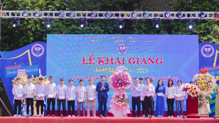 Trường Cao đẳng Công nghệ và Kinh tế Công nghiệp tổ chức Lễ Khai giảng năm học 2024 - 2025