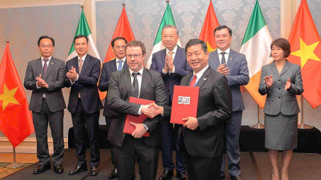 Tập đoàn FPT bắt tay đối tác Ireland thúc đẩy đào tạo nhân lực AI