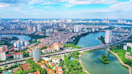 Chú trọng phát triển các đô thị hai bên bờ sông Hồng