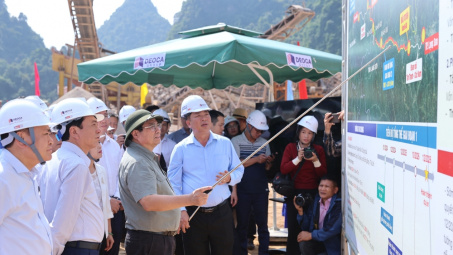 Thủ tướng: Hoàn thành 2 dự án đường bộ cao tốc tại Lạng Sơn, Cao Bằng trong năm 2025