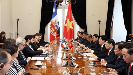 Các hoạt động của Thứ trưởng Nguyễn Sinh Nhật Tân trong chuyến thăm chính thức Chile, Peru của Chủ tịch nước Lương Cường