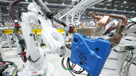 Tập đoàn Vingroup (VIC) lập công ty phát triển robot quy mô 1.000 tỷ đồng
