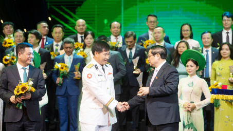 Tổng công ty Tân cảng Sài Gòn lần thứ 8 liên tiếp đạt Thương hiệu Quốc gia