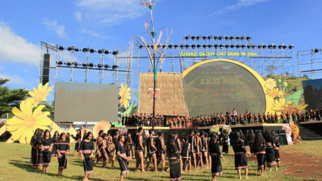 Gia Lai: Khai mạc Tuần lễ Hoa Dã quỳ - núi lửa Chư Đang Ya năm 2024