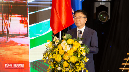 Phó Thủ tướng Lê Thành Long: Cần thúc đẩy hợp tác quốc tế và đẩy mạnh quan hệ đối tác công-tư trong phát triển du lịch nông thôn