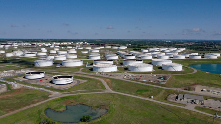 Giá xăng dầu hôm nay 16/12: Giảm nhẹ từ mức cao nhất trong nhiều tuần