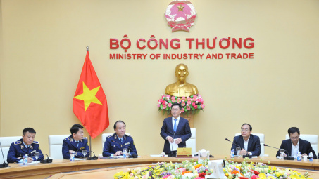 Bộ trưởng Nguyễn Hồng Diên: Tập trung đấu tranh, hạn chế tới mức thấp nhất tình trạng buôn lậu, gian lận thương mại