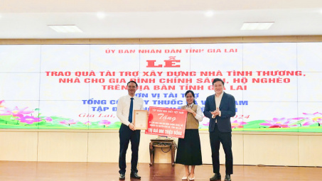 Vinachem trao tặng 15 căn nhà tình nghĩa cho huyện Chư Sê - Gia Lai