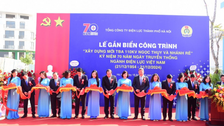 Tổng công ty Điện lực TP Hà Nội gắn biển công trình “Xây dựng mới TBA 110kV Ngọc Thụy và nhánh rẽ”
