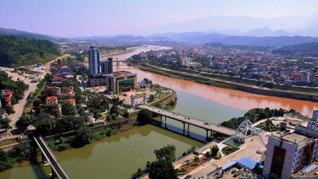 Xây dựng Lào Cai thành trung tâm giao thương Việt Nam - ASEAN - Vùng Tây Nam Trung Quốc