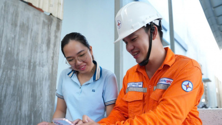 Nỗ lực triển khai Đề án 06 đã mang đến lợi ích cho cả EVN và khách hàng