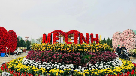 Festival hoa Mê Linh - Lễ hội hoa lớn nhất miền Bắc