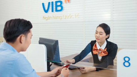 Một Phó Tổng giám đốc dự chi hàng trăm tỷ đồng gom cổ phiếu Ngân hàng VIB