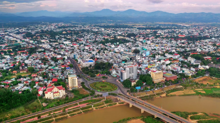 Kon Tum: Tập trung huy động nguồn lực để phát triển kết cấu hạ tầng