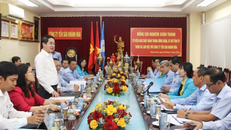 Bí thư Tỉnh ủy Khánh Hòa thăm và làm việc với Công ty Yến sào Khánh Hòa