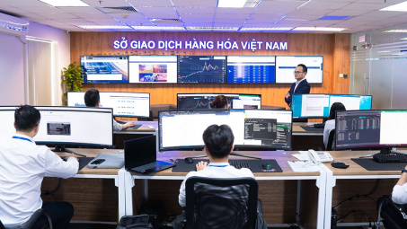 Hoàn thiện và phát triển Sở Giao dịch Hàng hóa Việt Nam