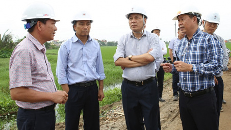 Đôn đốc tiến độ thi công Dự án đường dây 500kV mạch 3 đoạn qua tỉnh Nam Định và Thái Bình