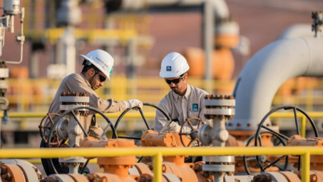 Giá xăng dầu hôm nay 12/4: Chịu áp lực điều chỉnh, lo ngại Fed khó sớm giảm lãi suất