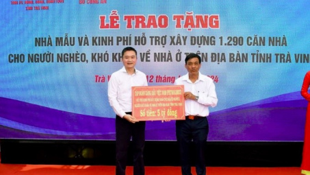 Petrolimex ủng hộ 5 tỷ đồng xây nhà tặng người nghèo tỉnh Trà Vinh