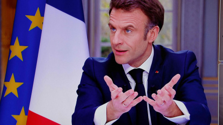 Quốc tế nổi bật: Ông Emmanuel Macron muốn có lệnh ngừng bắn tại các chiến trường