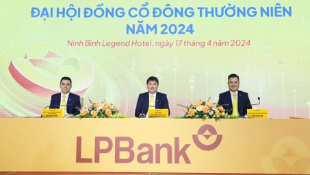 Ngân hàng LPBank (LPB): Dự kiến không chia cổ tức 3 năm tới, chốt đổi tên thành “Lộc Phát”