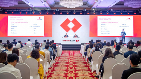 Ngân hàng Techcombank (TCB): Mục tiêu lãi năm nay vượt 1 tỷ USD, hé lộ mảng kinh doanh đột phá mới
