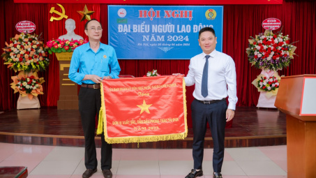 Công ty CP Phân lân Văn Điển: Thực hiện tốt Thoả ước lao động tập thể, nâng cao hơn nữa đời sống người lao động