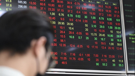 Lãi tăng gấp 9 lần, Chứng khoán SHS muốn phát hành thêm gần 900 triệu cổ phiếu