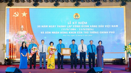 Công đoàn Xăng dầu Việt Nam: 30 năm vững bước trên hành trình phát triển