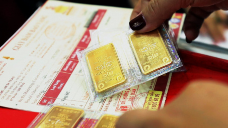 Quốc hội lo ngại, Chính phủ đau đầu, giá vàng bao giờ hết "nhảy múa"?