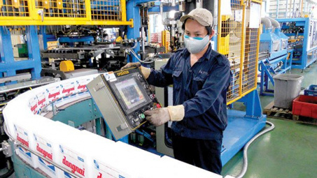 Dư địa rộng mở của ngành công nghiệp hoá chất