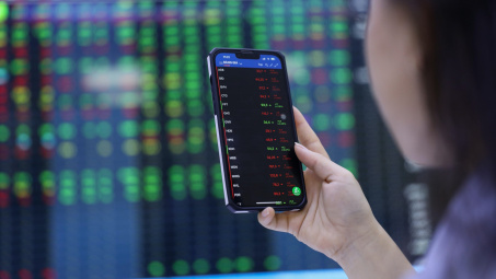 Chứng khoán MB (MBS) muốn bán 109 triệu cổ phiếu với giá bằng 1/3 thị giá