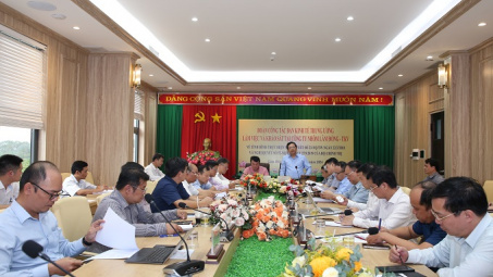 Đoàn công tác Ban Kinh tế Trung ương và Lãnh đạo tỉnh Lâm Đồng làm viêc tại Công ty Nhôm Lâm Đồng