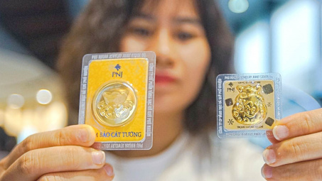 Doanh thu bán vàng tăng vọt 80% nhưng Vàng Phú Nhuận (PNJ) vẫn “đau đầu”