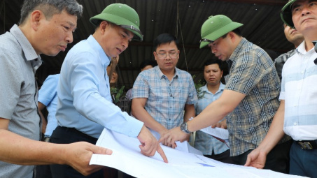 TKV tăng cường kiểm tra các công trình phòng chống mưa bão vùng Miền Tây (Quảng Ninh)