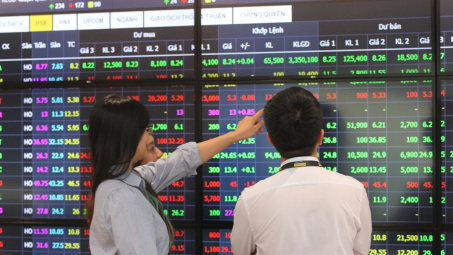 Dự kiến giảm 50% mức thu phí, lệ phí nhiều lĩnh vực