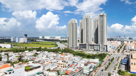 Dòng tiền đáo hạn sổ tiết kiệm đang chảy mạnh vào bất động sản