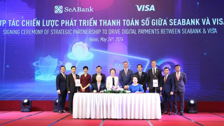 Ngân hàng SeABank và Visa hợp tác chiến lược phát triển thanh toán số
