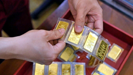 Từ ngày 3/6, 4 ngân hàng được bán vàng trực tiếp cho dân