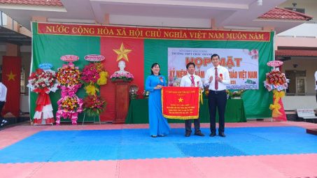 Trường THPT Châu Thành A: Phấn đấu xây dựng nhà trường đạt chuẩn Quốc gia