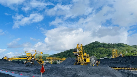 5 tháng, TKV phấn đấu tiêu thụ trên 22,4 triệu tấn