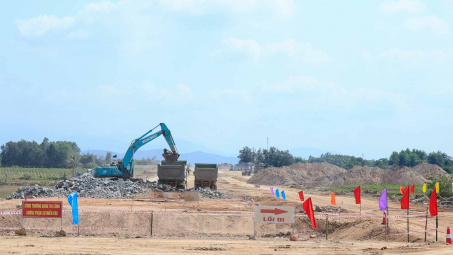 Xử lý dứt điểm công tác giải phóng mặt bằng các dự án cao tốc trọng điểm
